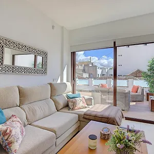 https://elita-house.in-canary-islands.com